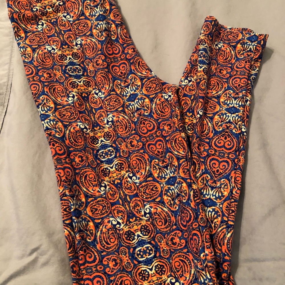 Lularoe - Picture 3 of 8